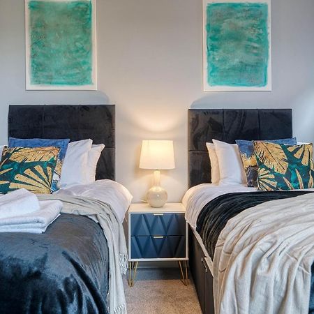 Spacious Nottingham Abode - Sleeps 16 Екстериор снимка