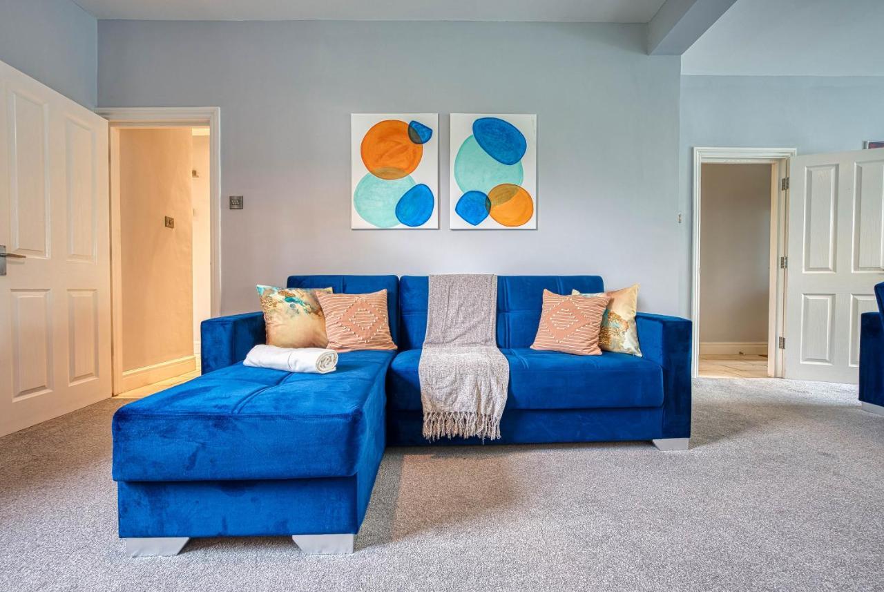 Spacious Nottingham Abode - Sleeps 16 Екстериор снимка