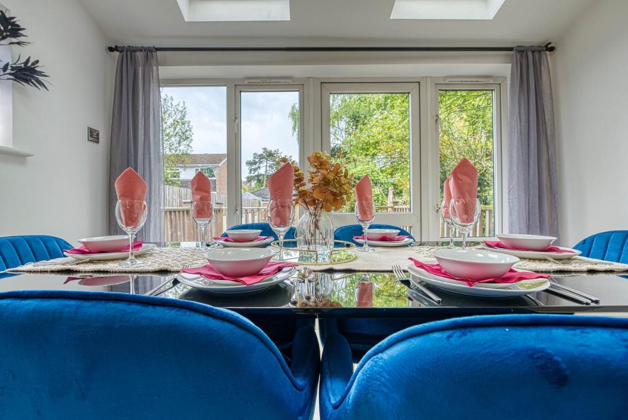 Spacious Nottingham Abode - Sleeps 16 Екстериор снимка
